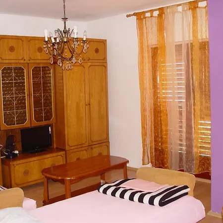 Jovic Apartment Mali Losinj