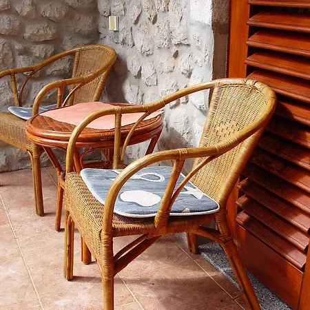 Apartment Jovic *