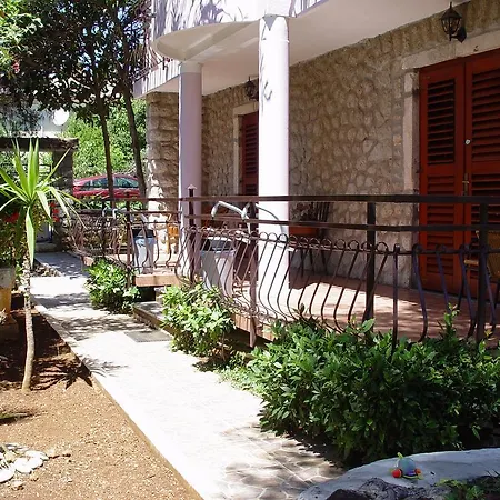Jovic Apartment *