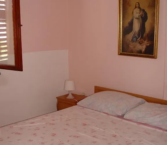 Jovic * Mali Losinj